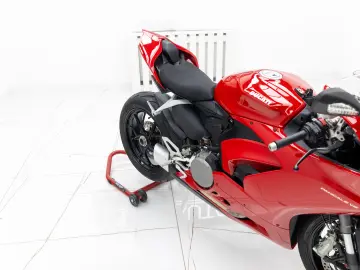 Ducati Panigale V2