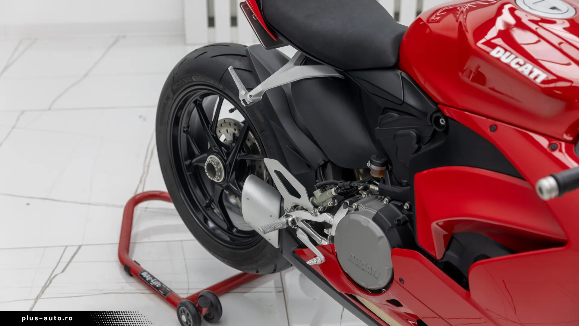 Ducati Panigale V2