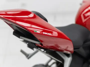 Ducati Panigale V2