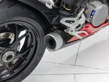 Ducati Panigale V2