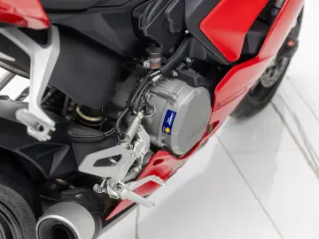 Ducati Panigale V2