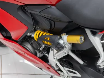 Ducati Panigale V2