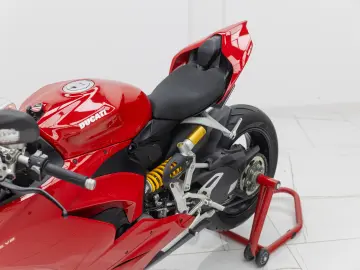 Ducati Panigale V2