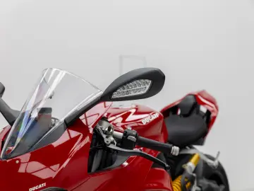 Ducati Panigale V2