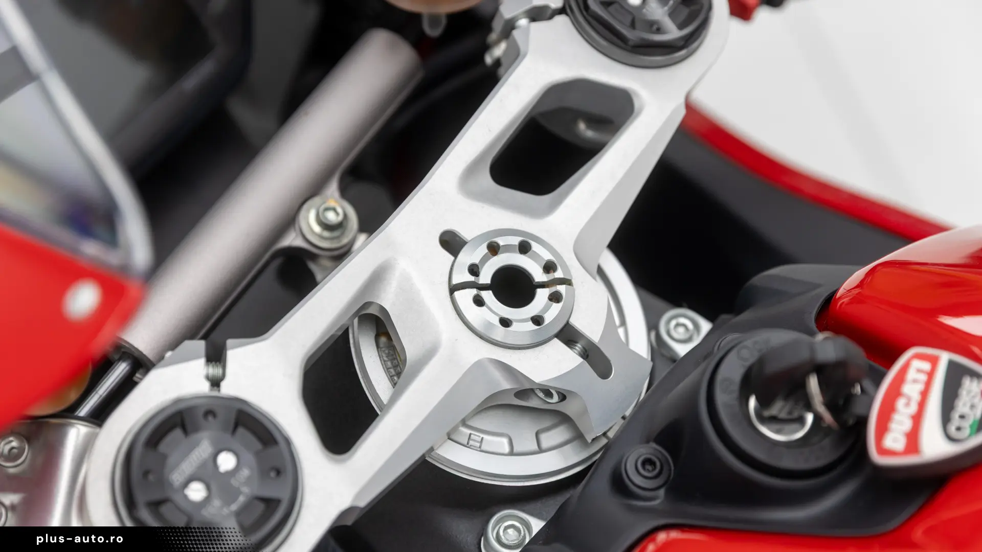Ducati Panigale V2