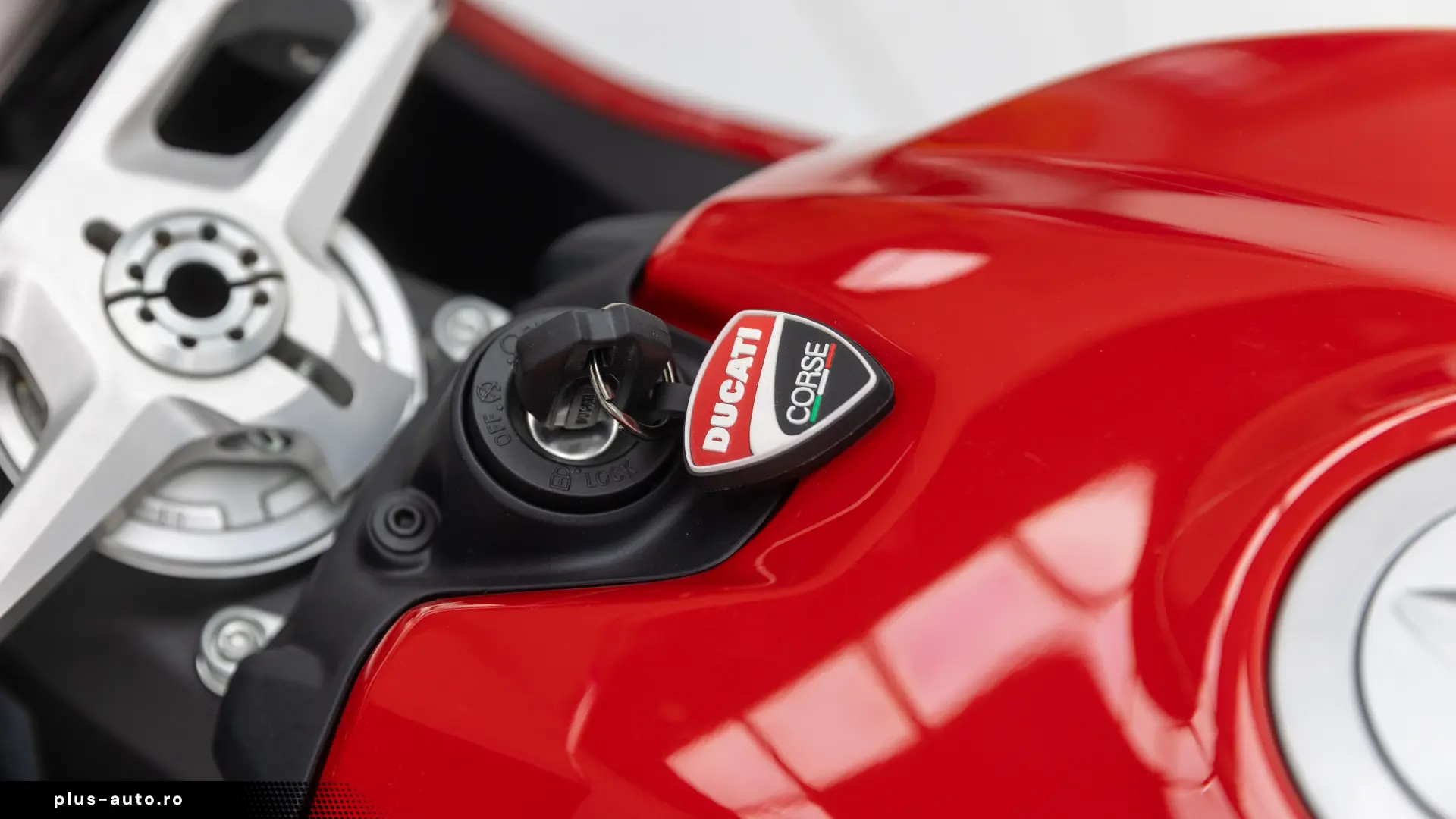 Ducati Panigale V2