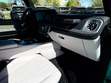 MERCEDES-BENZ G 63 AMG Made to Measure MINT-WHITE 23 Brabus