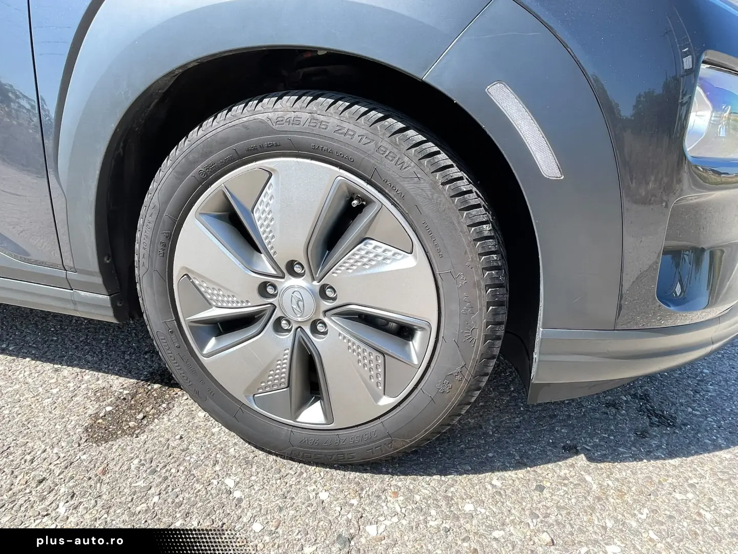 Hyundai KONA  64kwh PREMIUM  piele etc