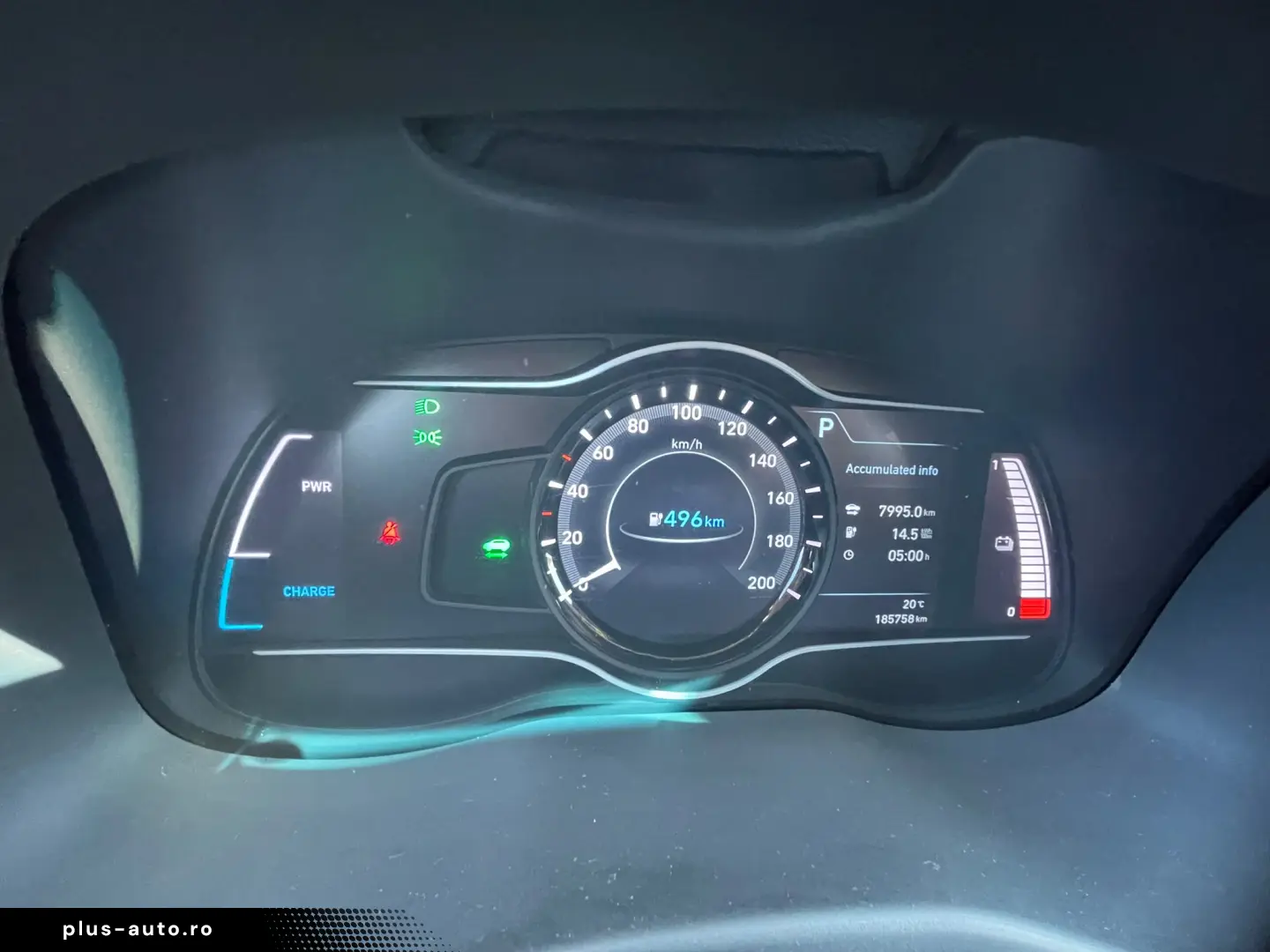 Hyundai KONA  64kwh PREMIUM  piele etc
