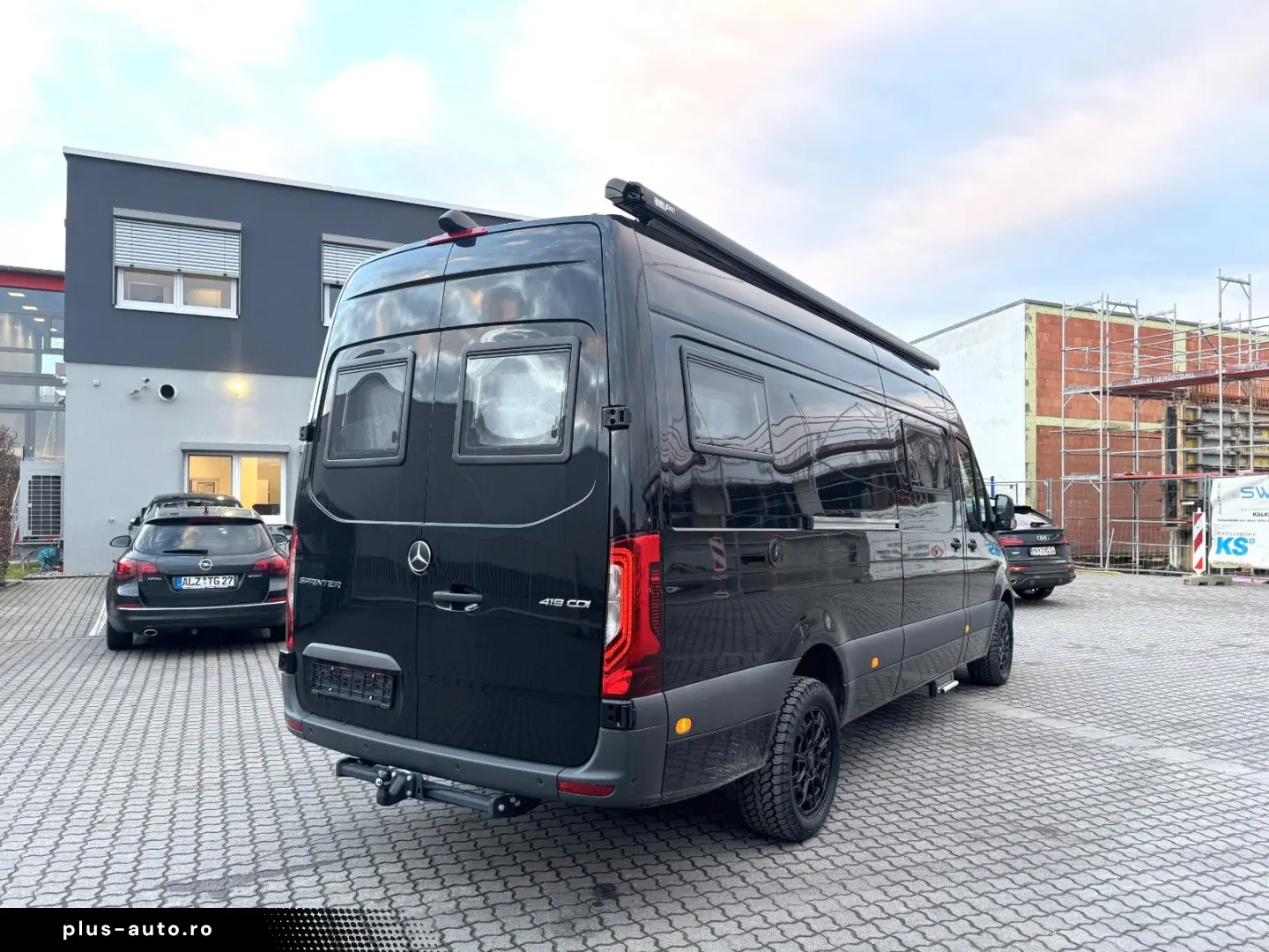 MERCEDES-BENZ Sprinter Standklima 300W Solar 400Ah Batterie
