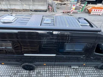 MERCEDES-BENZ Sprinter Standklima 300W Solar 400Ah Batterie