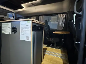 MERCEDES-BENZ Sprinter Tourer 319 CDI 4x4 Automatik
