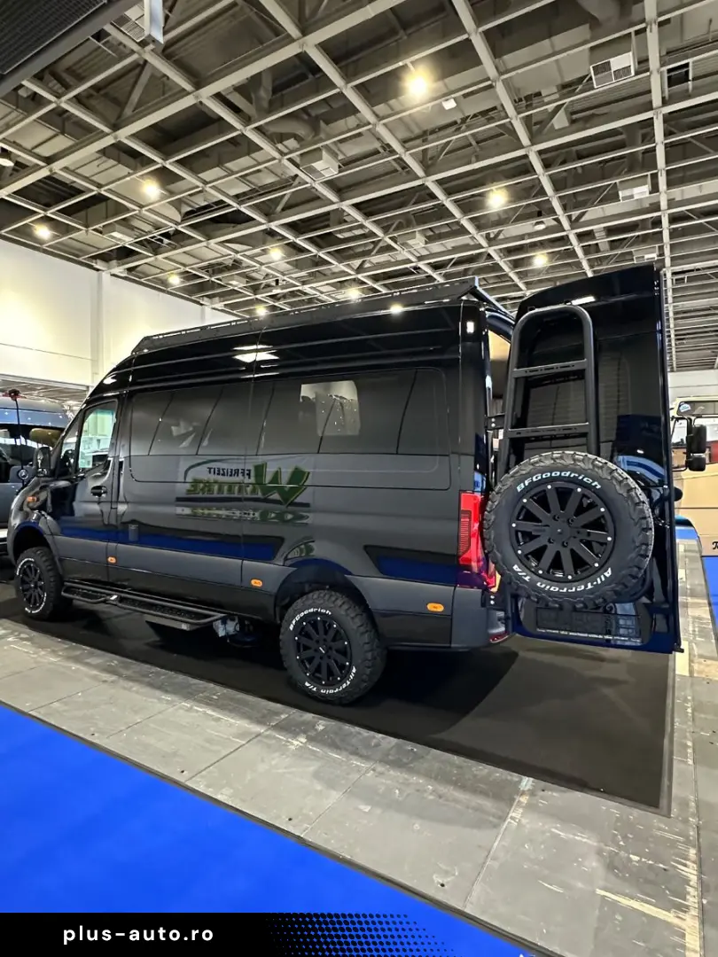 MERCEDES-BENZ Sprinter Tourer 319 CDI 4x4 Automatik