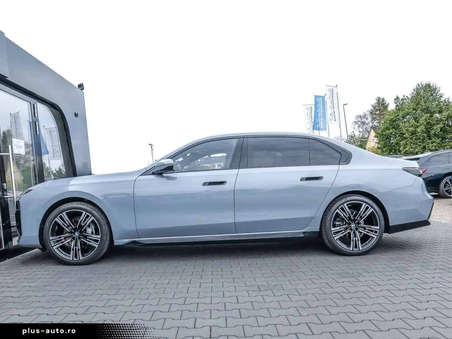 BMW 740d xDrive Limousine M Sport HUD PANO ACC AHK