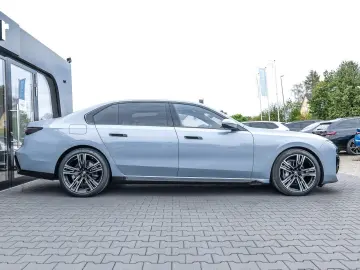 BMW 740d xDrive Limousine M Sport