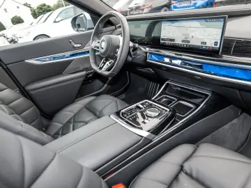 BMW 740d xDrive Limousine M Sport