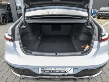 BMW 740d xDrive Limousine M Sport