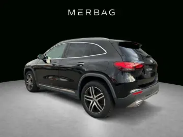 MERCEDES-BENZ GLA 200 4MATIC 360 AUT Kam. KeyLess KlimaA LM