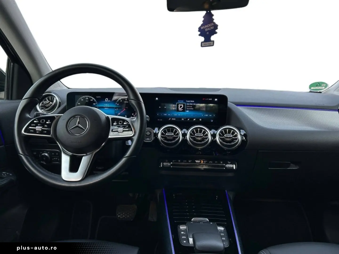 MERCEDES-BENZ GLA 200 4MATIC 360 AUT Kam. KeyLess KlimaA LM