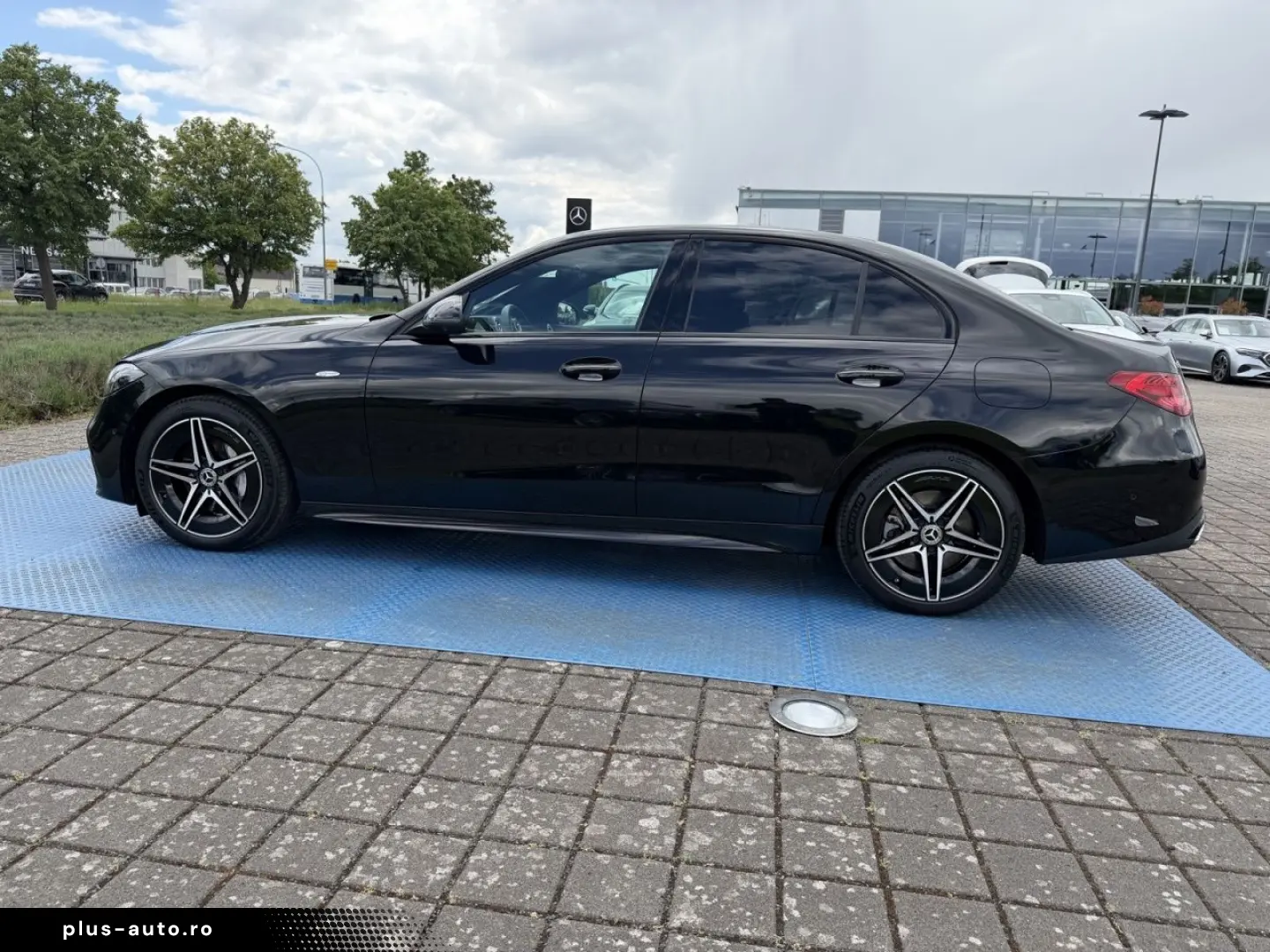 MERCEDES-BENZ C 300 de 4M EQ AMG NIGHT DIGI LIGHT FAHRASSIST