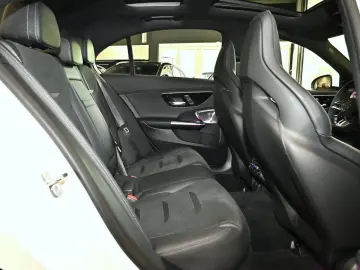 MERCEDES-BENZ C 63 AMG S E PERFORMANCE Premium  Sitz…
