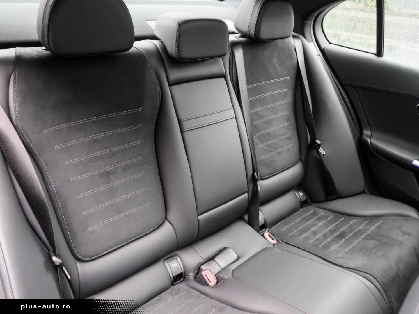 MERCEDES-BENZ C 300 de 4M AMG-Sport Pano DIGITAL 360&hellip;