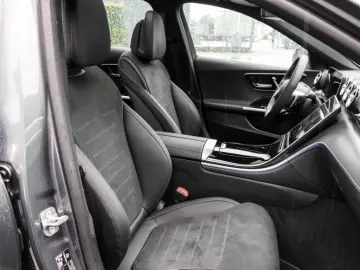 MERCEDES-BENZ C 300 de 4M AMG-Sport Pano DIGITAL 360…