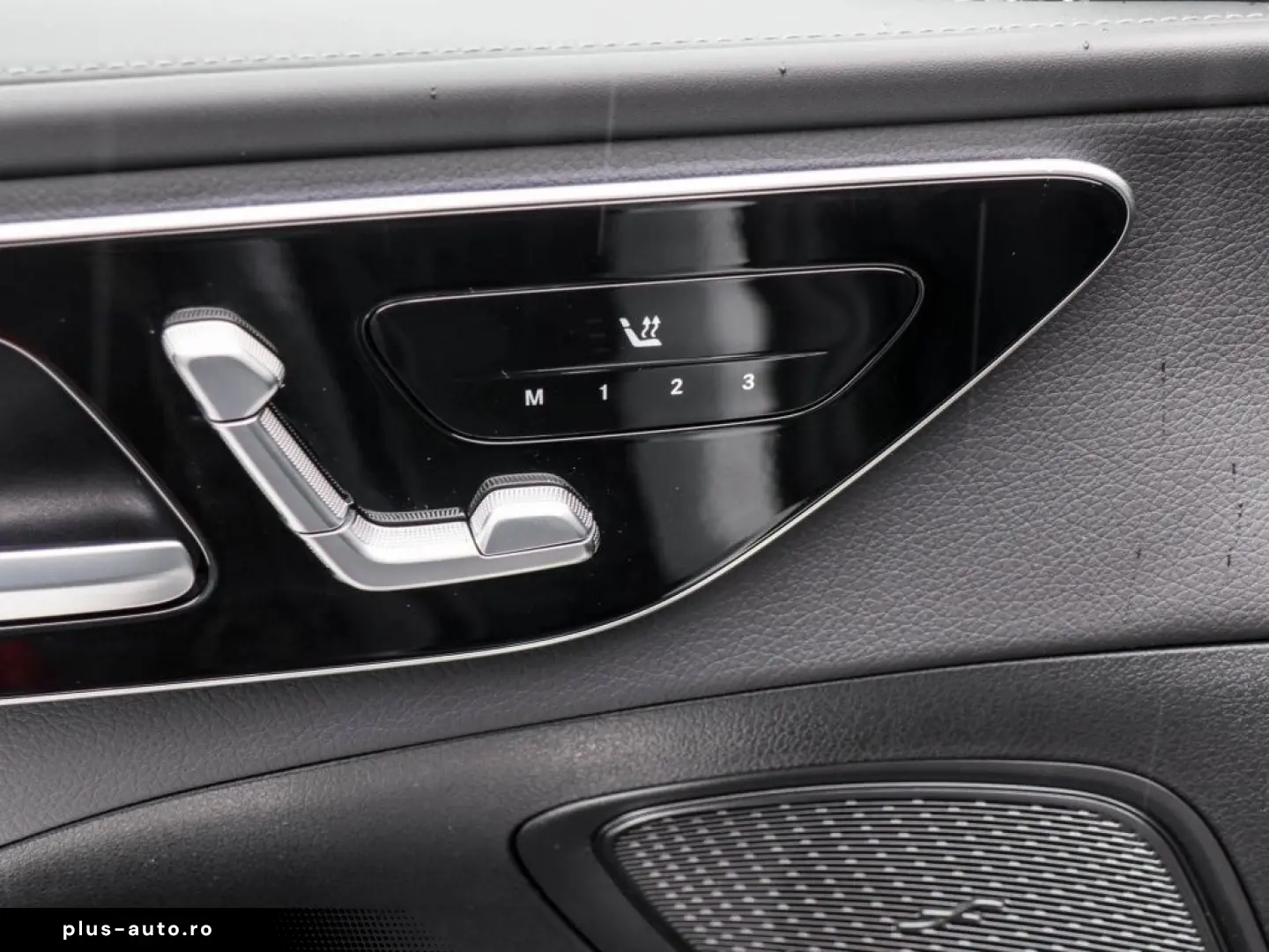 MERCEDES-BENZ C 300 de 4M AMG-Sport Pano DIGITAL 360&hellip;