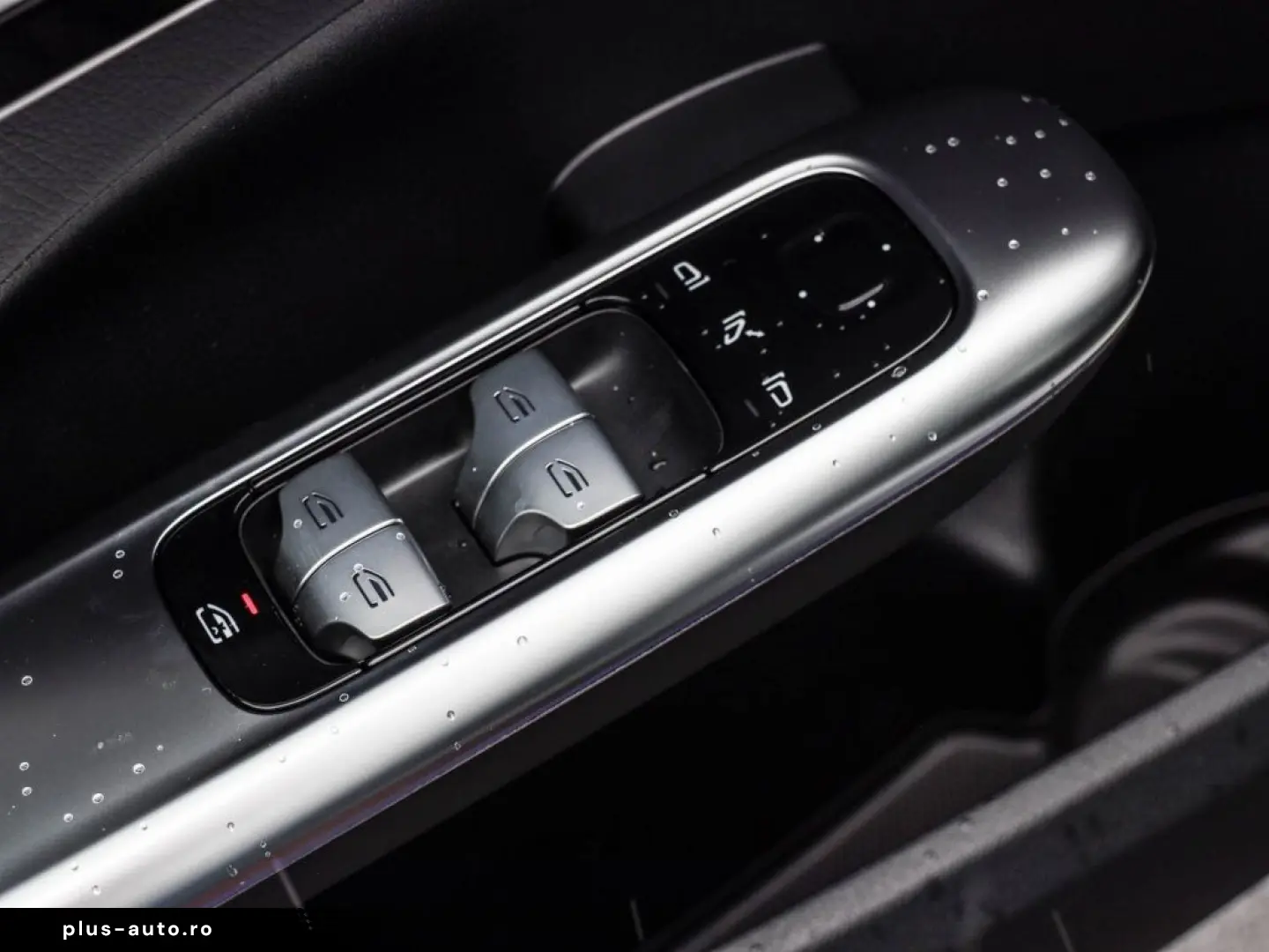 MERCEDES-BENZ C 300 de 4M AMG-Sport Pano DIGITAL 360&hellip;