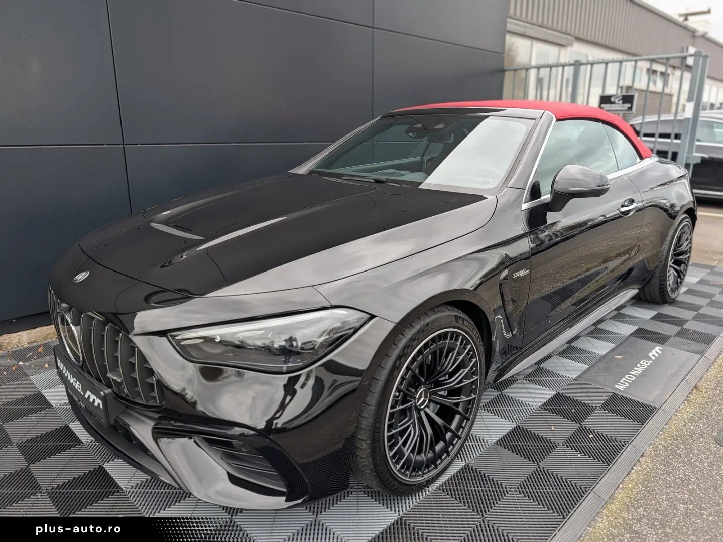 MERCEDES-BENZ Mercedes-AMG CLE 53 4MATIC Performance Sitze