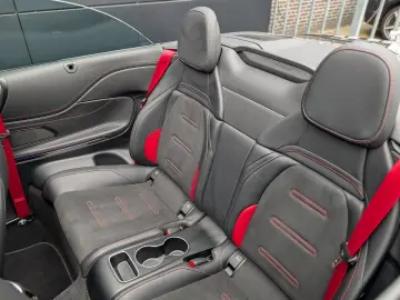 MERCEDES-BENZ Mercedes-AMG CLE 53 4MATIC Performance Sitze