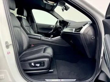 BMW X6 xDrive30d M Sport Plus   LASER   AIRMATIC 360