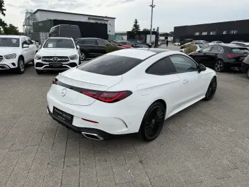 MERCEDES-BENZ CLE 200 AMG AMG Pano StandHz Night Kam…