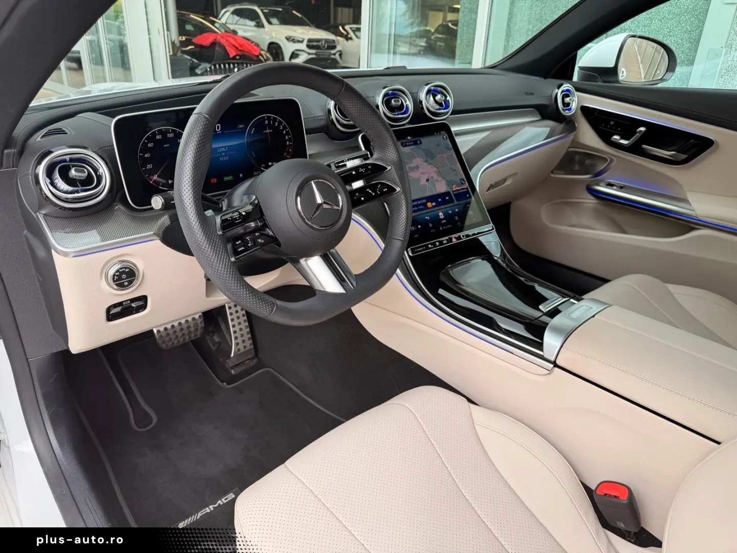 MERCEDES-BENZ CLE 300 e AMG  PANO BEIGE 360CAM HUD D&hellip;