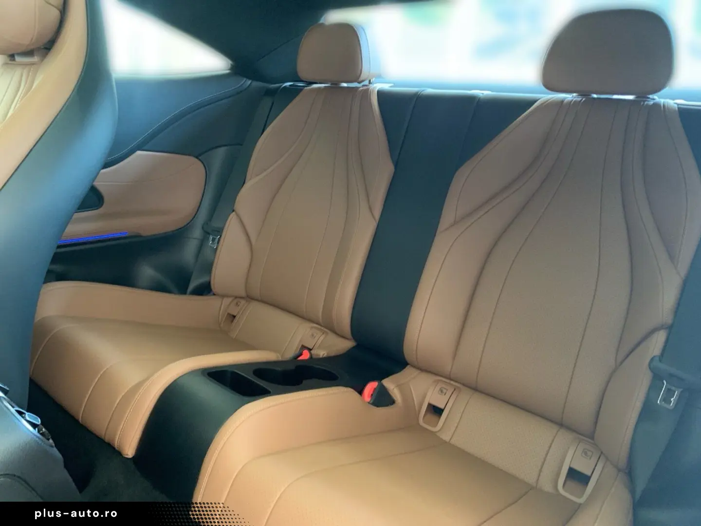 MERCEDES-BENZ CLE 300e AMG AHK PANORAMA TONKA FAHRASSIST