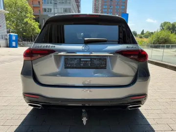 MERCEDES-BENZ GLE 350 de 4MATIC AMG Pano Burmester 2…