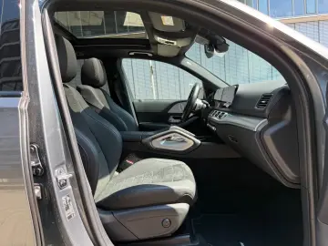 MERCEDES-BENZ GLE 350 de 4MATIC AMG Pano Burmester 2…