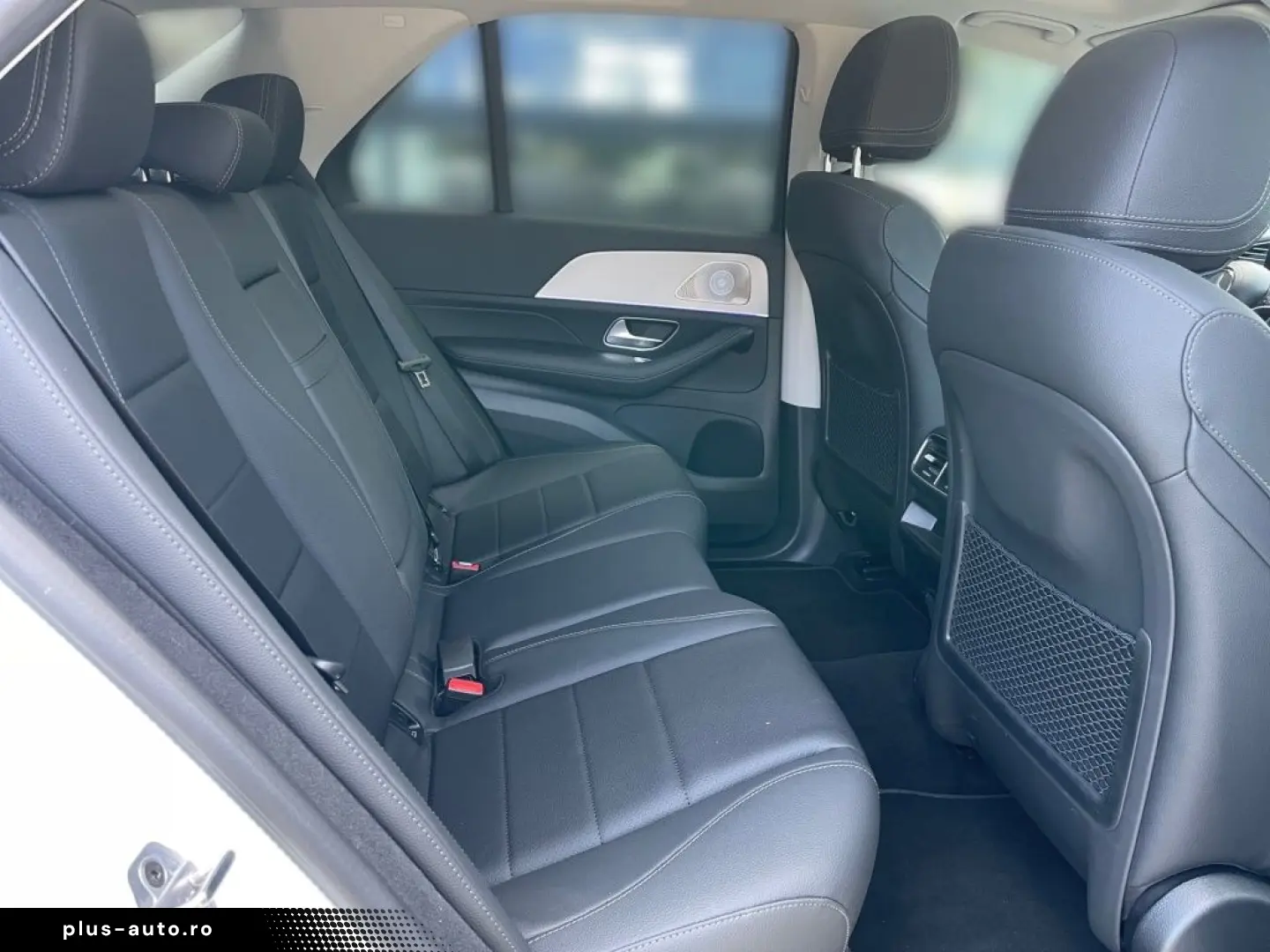 MERCEDES-BENZ GLE 2025 — imagine 13