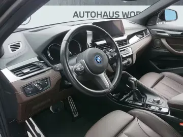 BMW X2 xDrive25e M Sport Pack Head-Up HK HiFi DAB