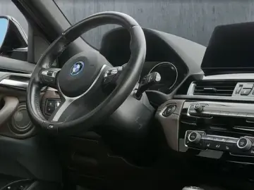 BMW X2 xDrive25e M Sport Pack Head-Up HK HiFi DAB