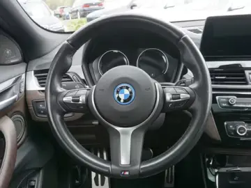 BMW X2 xDrive25e M Sport Pack Head-Up HK HiFi DAB