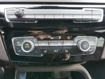 BMW X2 xDrive25e M Sport Pack Head-Up HK HiFi DAB