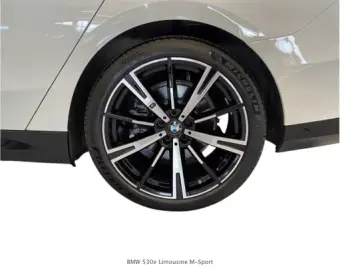 BMW 530e M Sport PANO AHK HK BROWN LEATHER