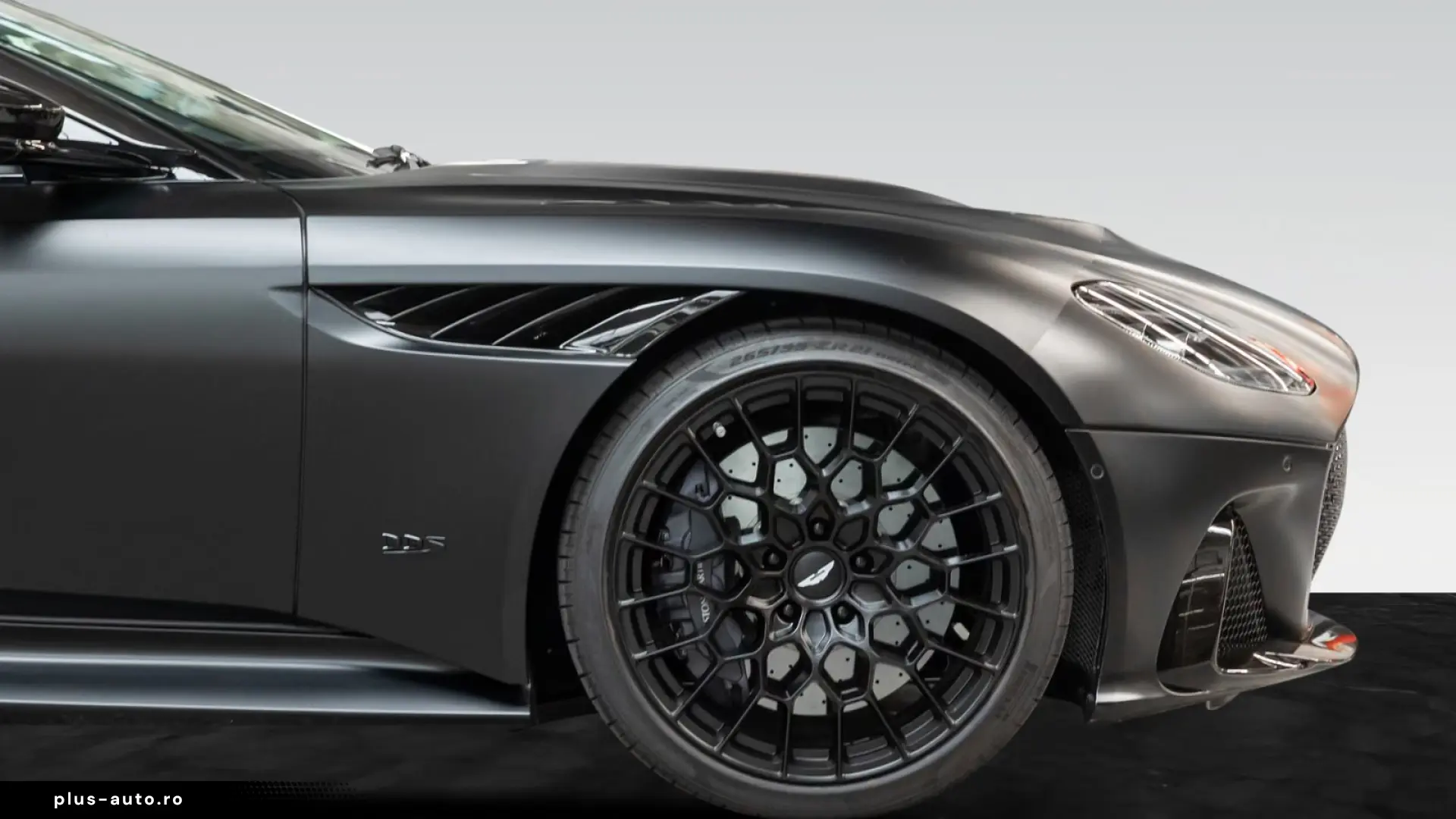 Aston Martin DBS 770 Ultimate Volante   Satin Paint   Carbon