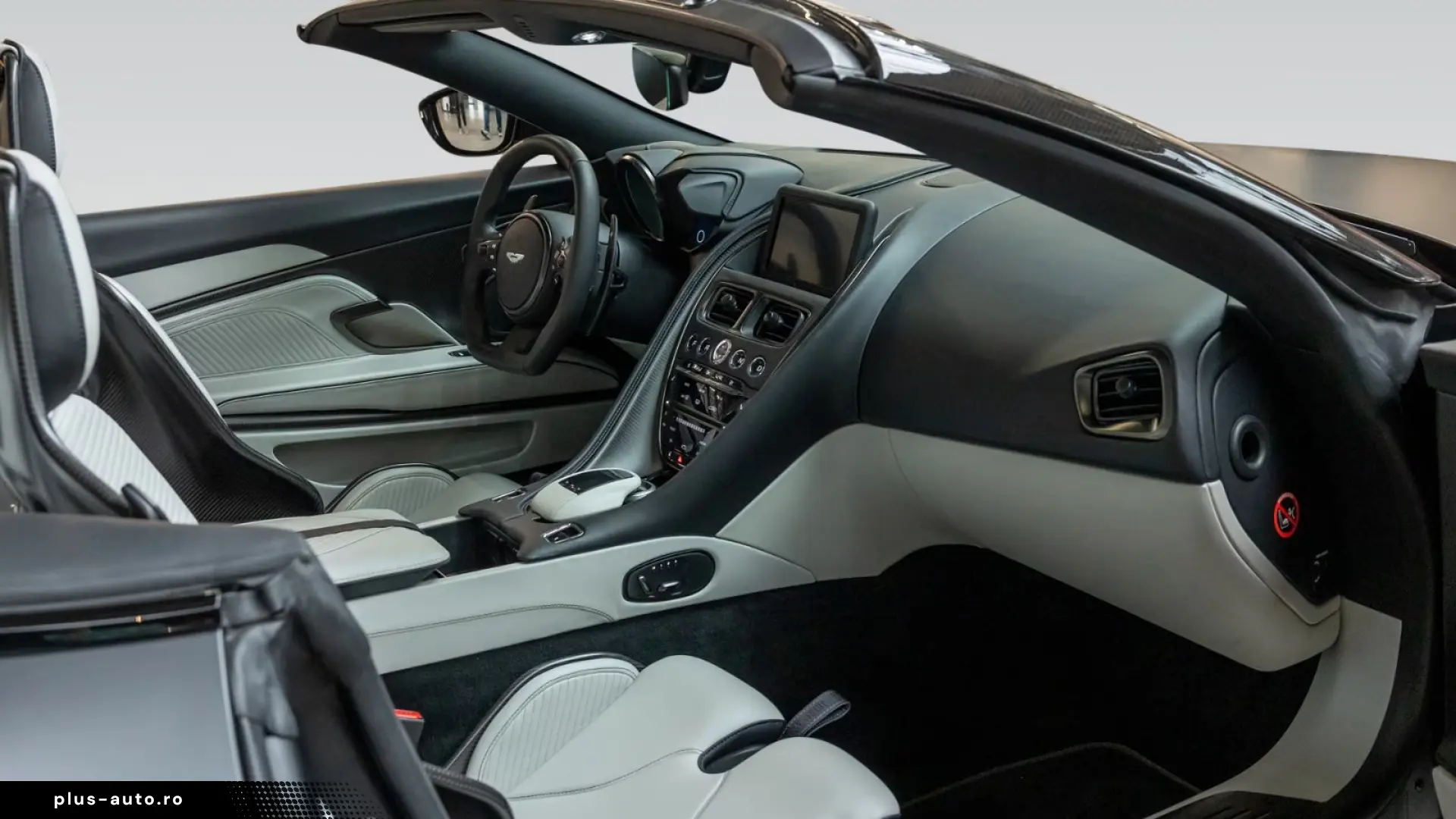 Aston Martin DBS 770 Ultimate Volante   Satin Paint   Carbon