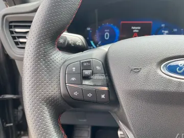 FORD Kuga ST-Line X   PHEV   225PS   IACC   B&O Sound