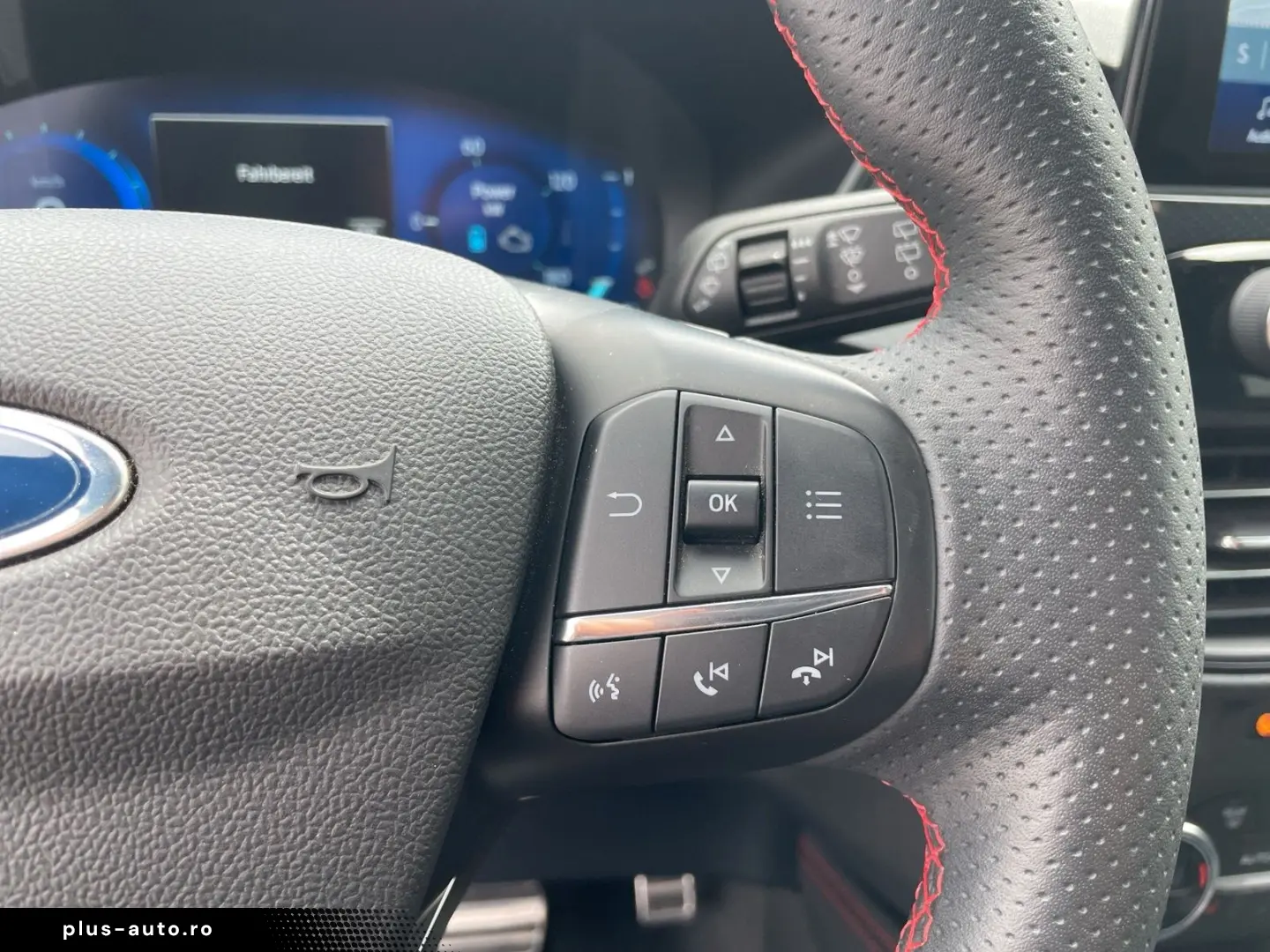 FORD Kuga ST-Line X   PHEV   225PS   IACC   B&O Sound