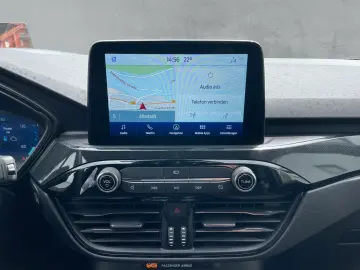 FORD Kuga ST-Line X   PHEV   225PS   IACC   B&O Sound