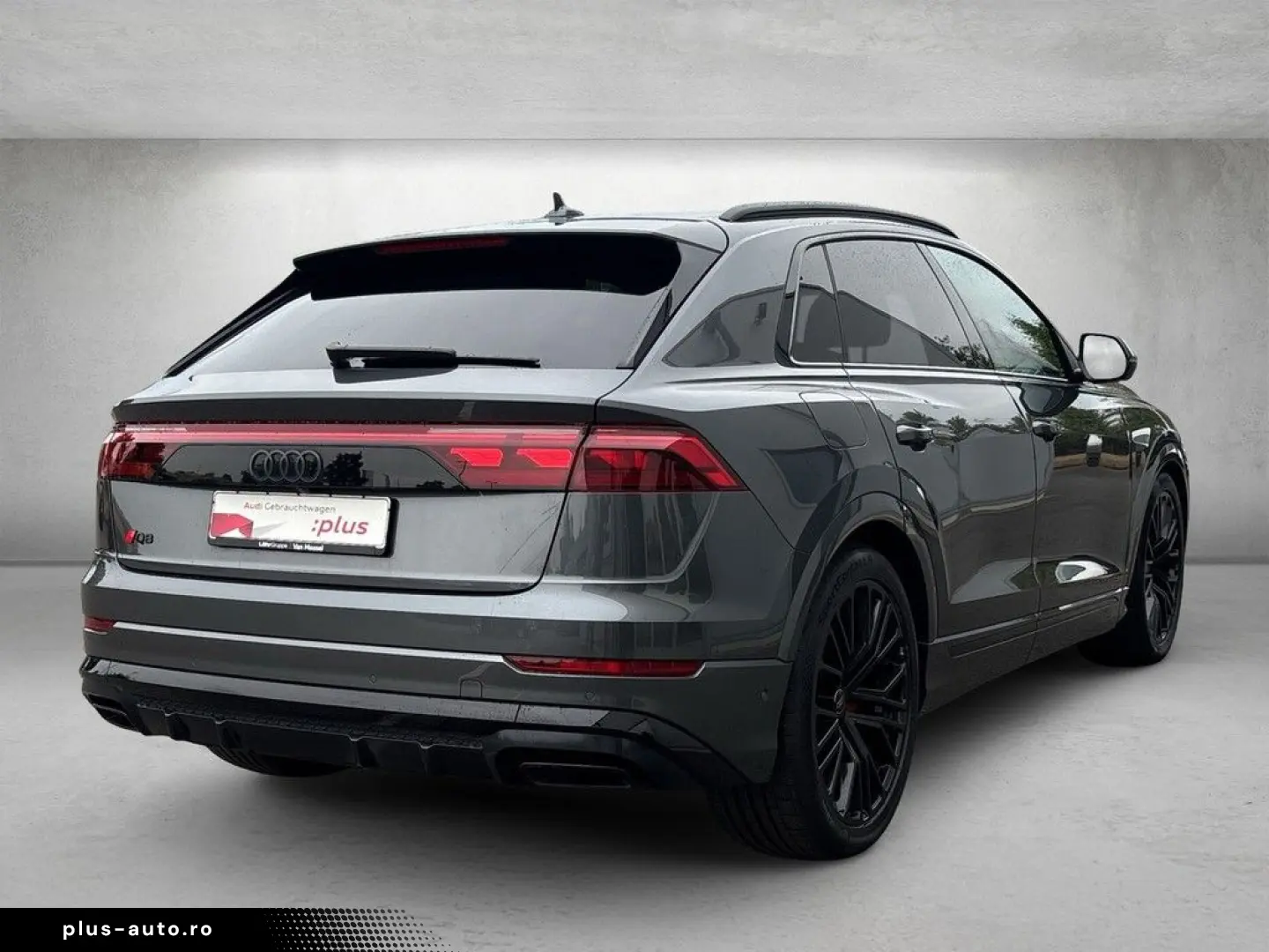 AUDI Q8 55 TFSI