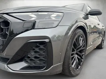 AUDI Q8 55 TFSI
